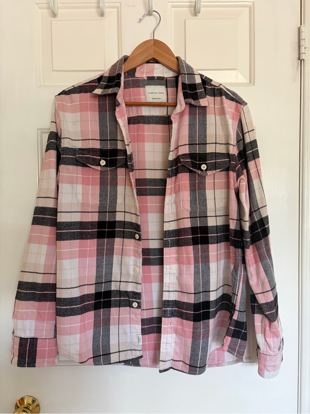 American Eagle Super Soft Pink Plaid Flannel — Size M